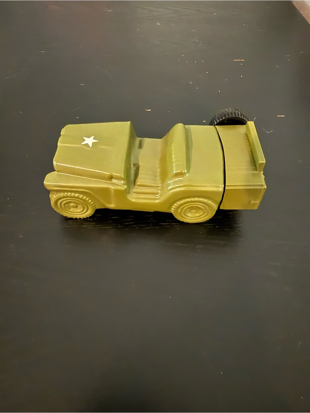 Avon Army Jeep Spicy After Shave - Olive Green and Tan